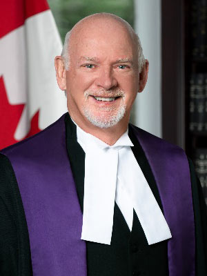 L&rsquo;honorable Eugene P. Rossiter