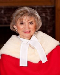 LA TRÈS HONORABLE BEVERLEY McLACHLIN, C.P.