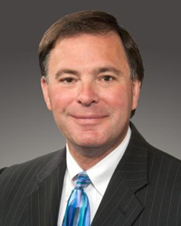 L'HONORABLE GORDON S. WYANT, Q.C.